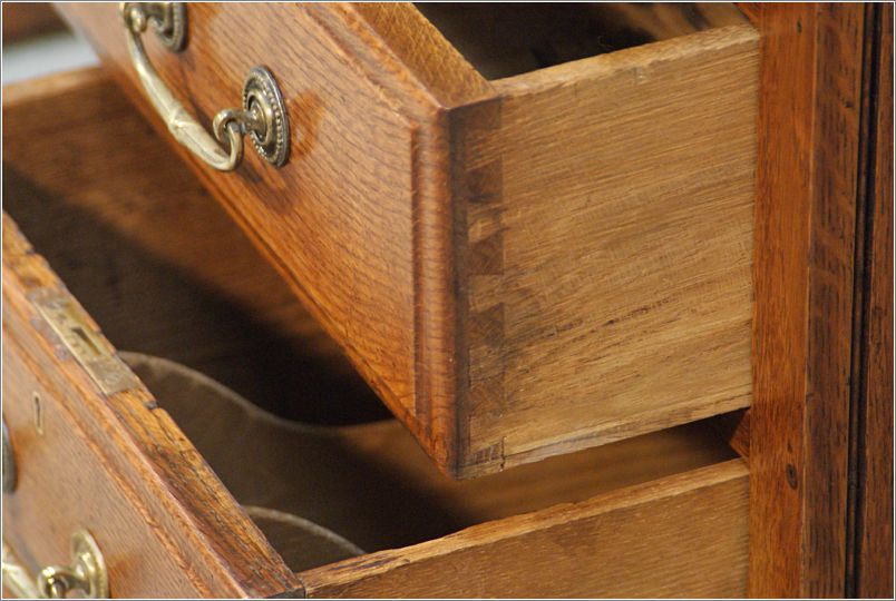 1014 drawer detail